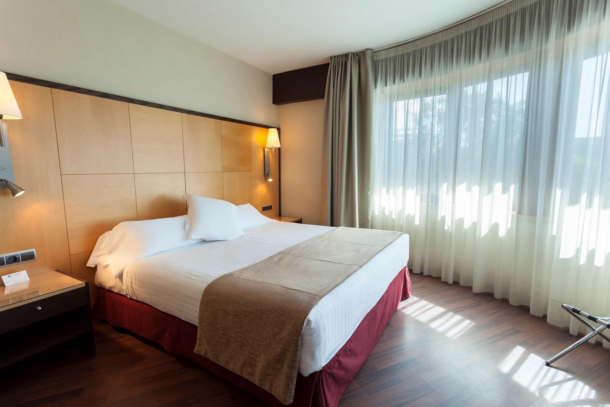 Best Western Hotel Mediterraneo Castelldefels Exteriör bild