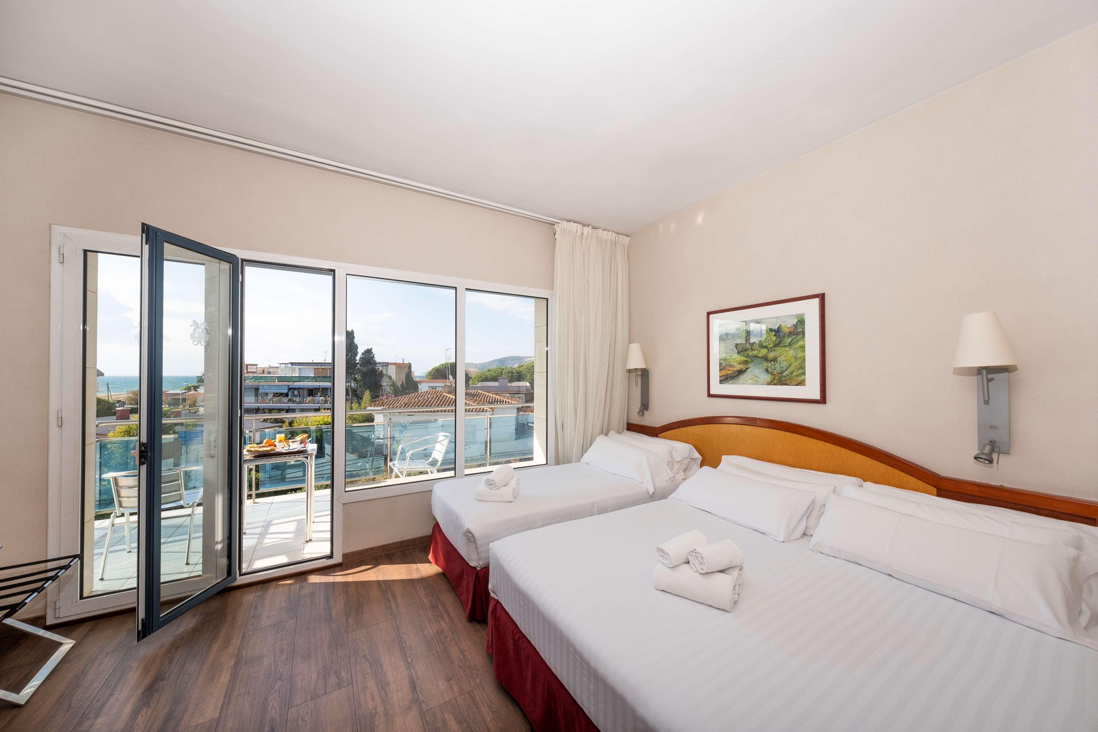Best Western Hotel Mediterraneo Castelldefels Exteriör bild