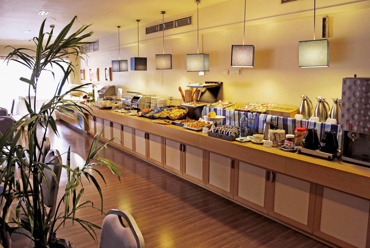 Best Western Hotel Mediterraneo Castelldefels Exteriör bild