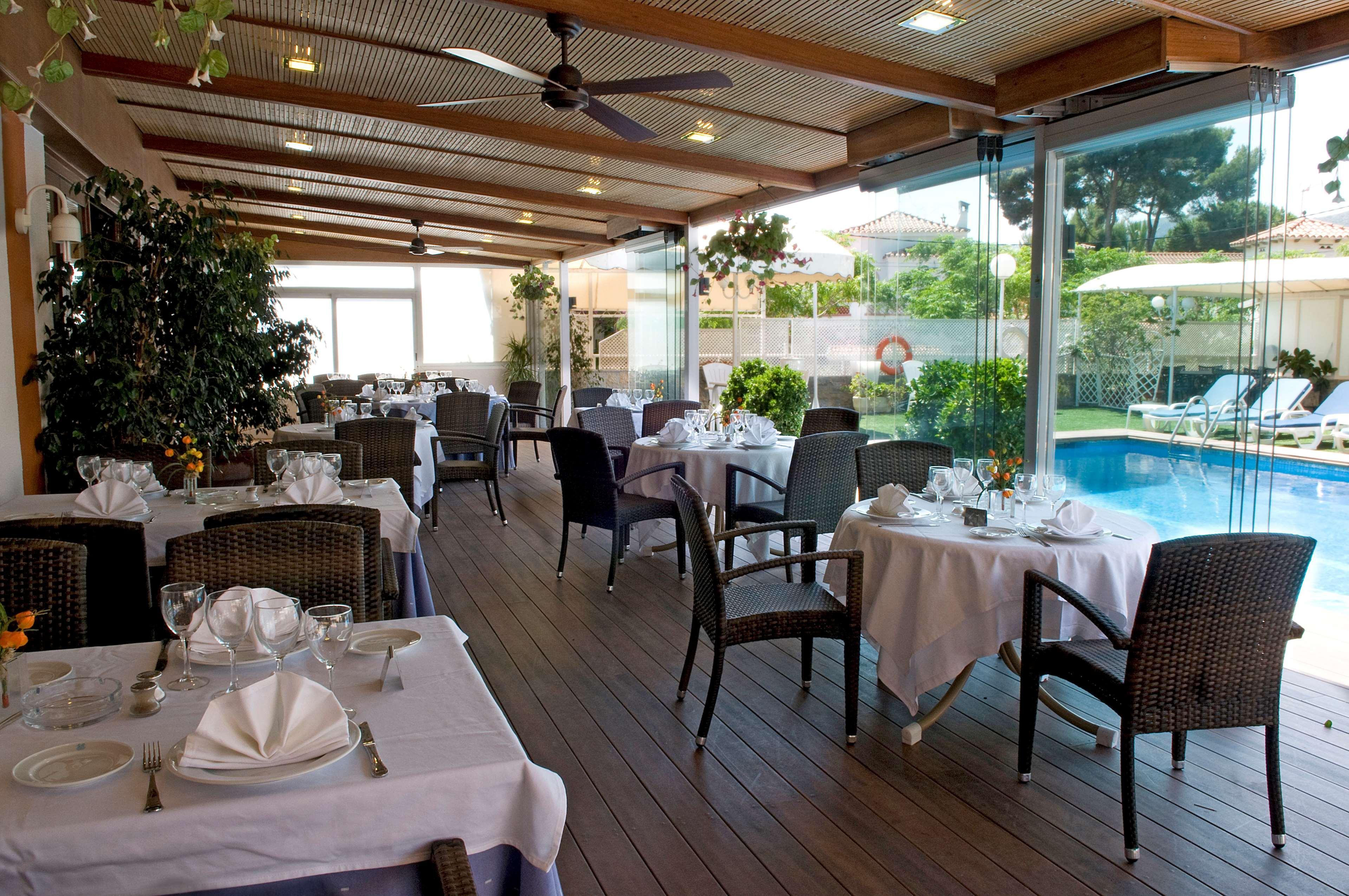 Best Western Hotel Mediterraneo Castelldefels Exteriör bild