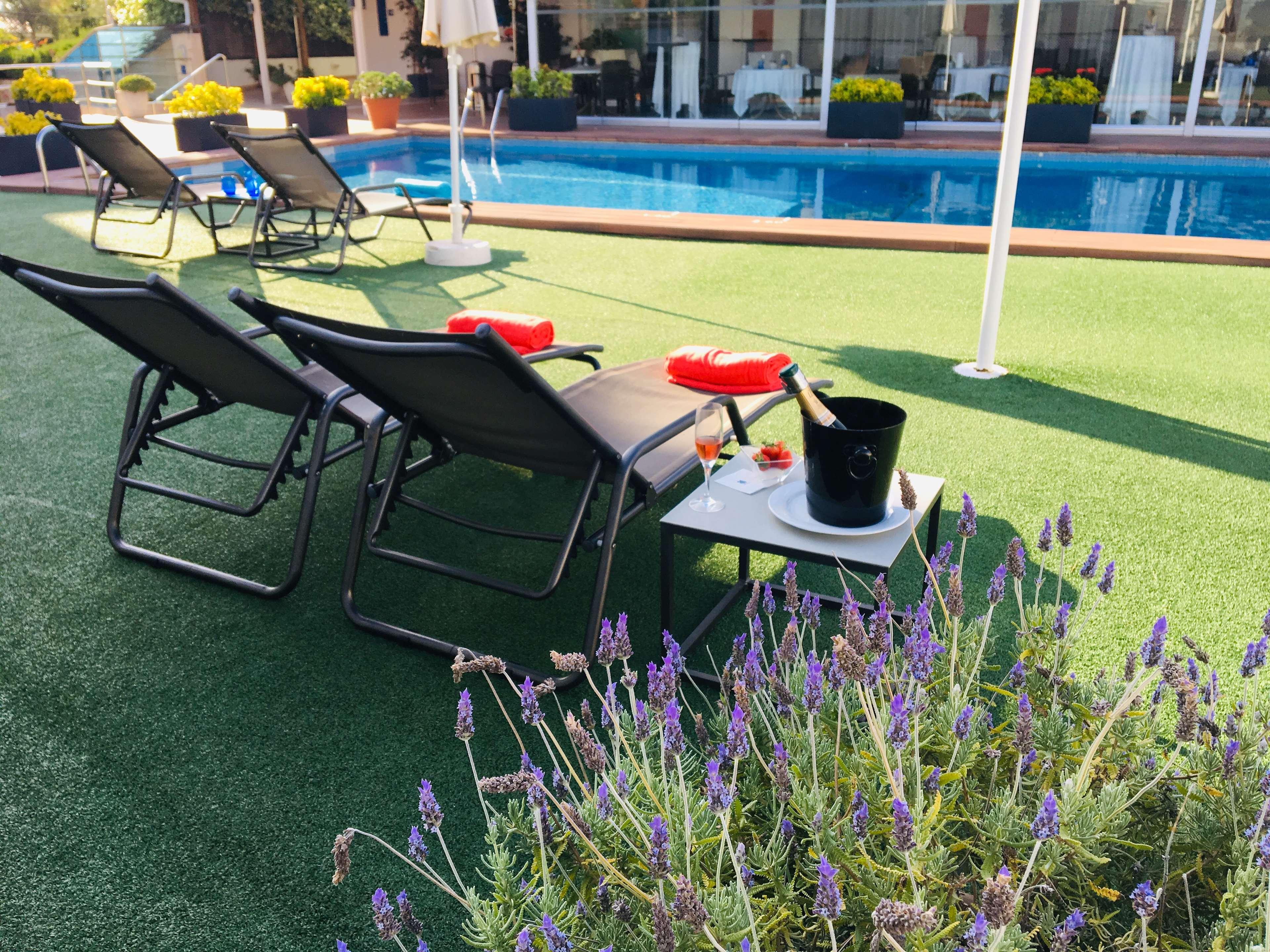 Best Western Hotel Mediterraneo Castelldefels Exteriör bild